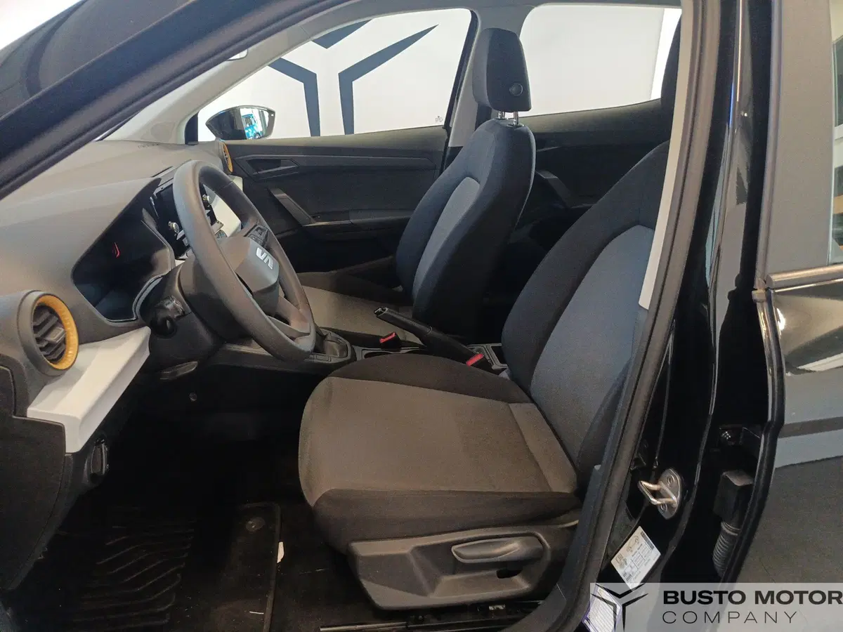 SEAT Arona usata a Varese (8)