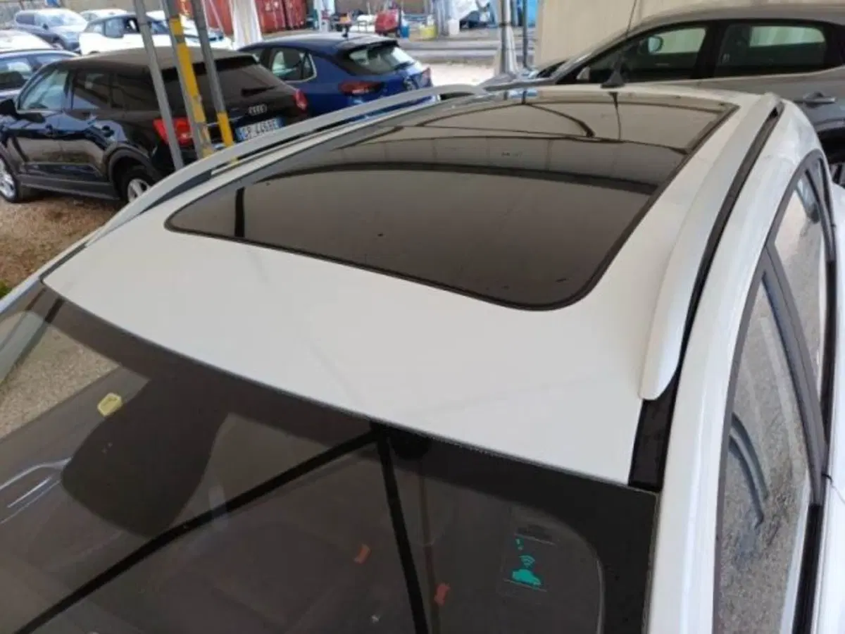 Mg ZS (2021-->) usata a Catania (6)