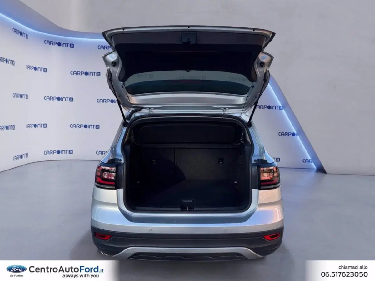 Volkswagen T-Cross usata a Roma (17)