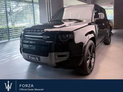 Land Rover Defender 110 3.0D I6 300 CV AWD Auto X-Dynamic HSE nuova a Venaria Reale