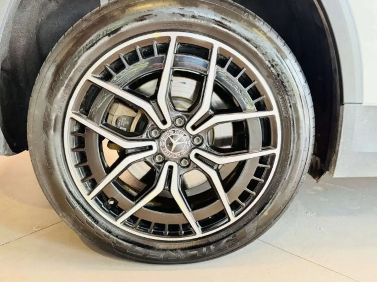 Mercedes-Benz EQA usata a Torino (5)