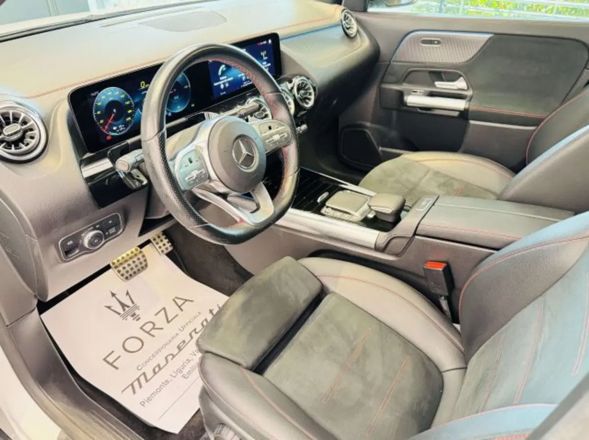 Mercedes-Benz EQA usata a Torino (9)