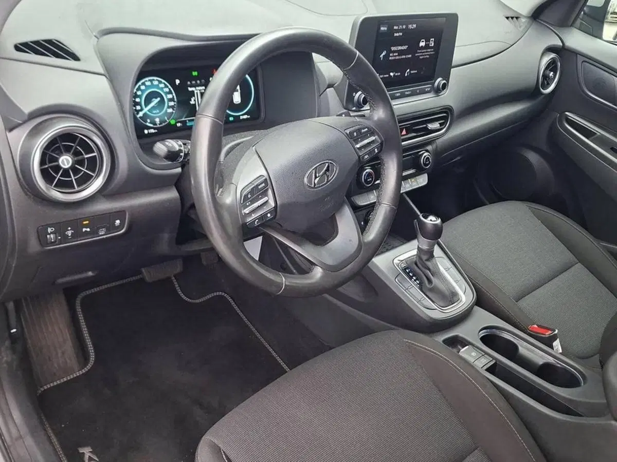 Hyundai Kona usata a Torino (10)