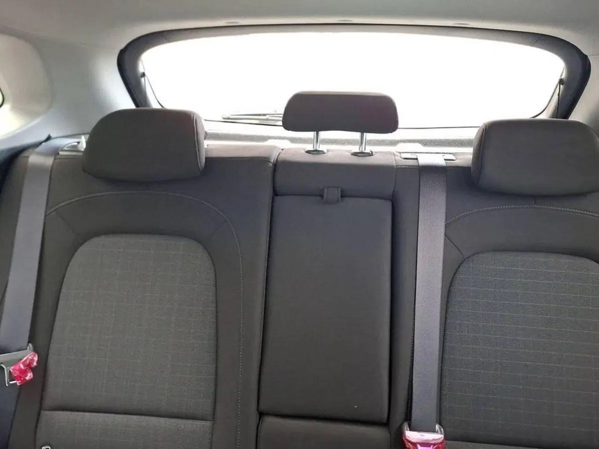 Hyundai Kona usata a Torino (12)