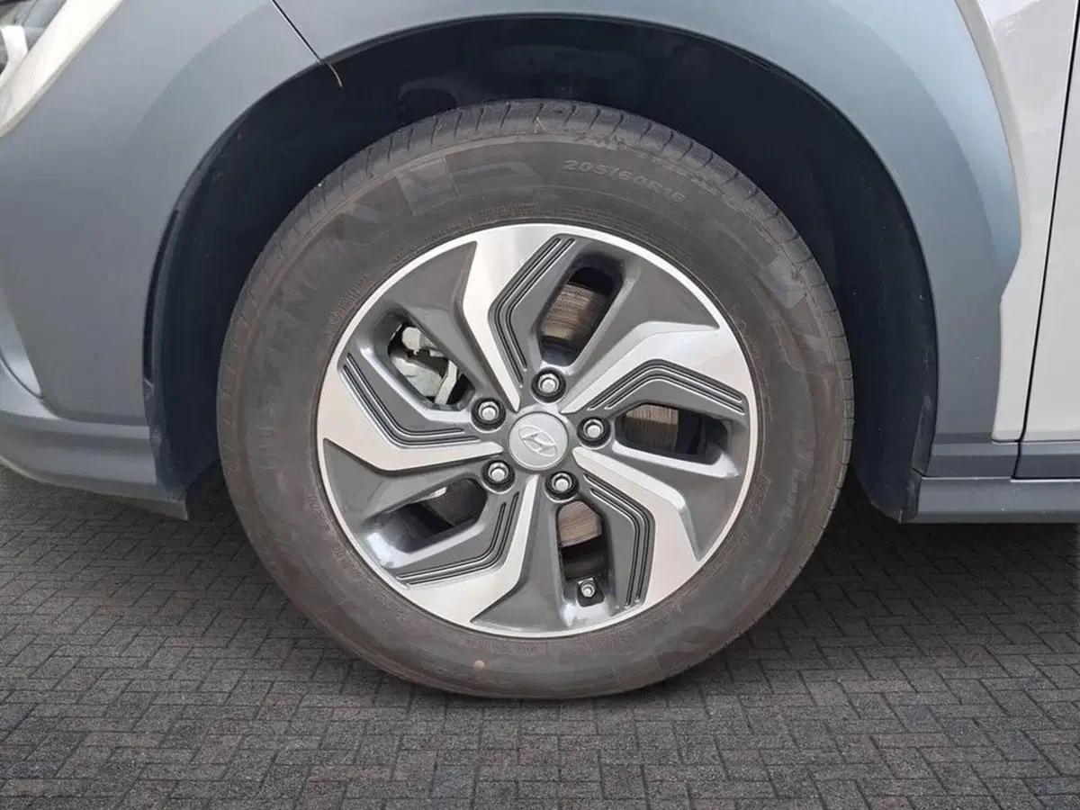 Hyundai Kona usata a Torino (5)