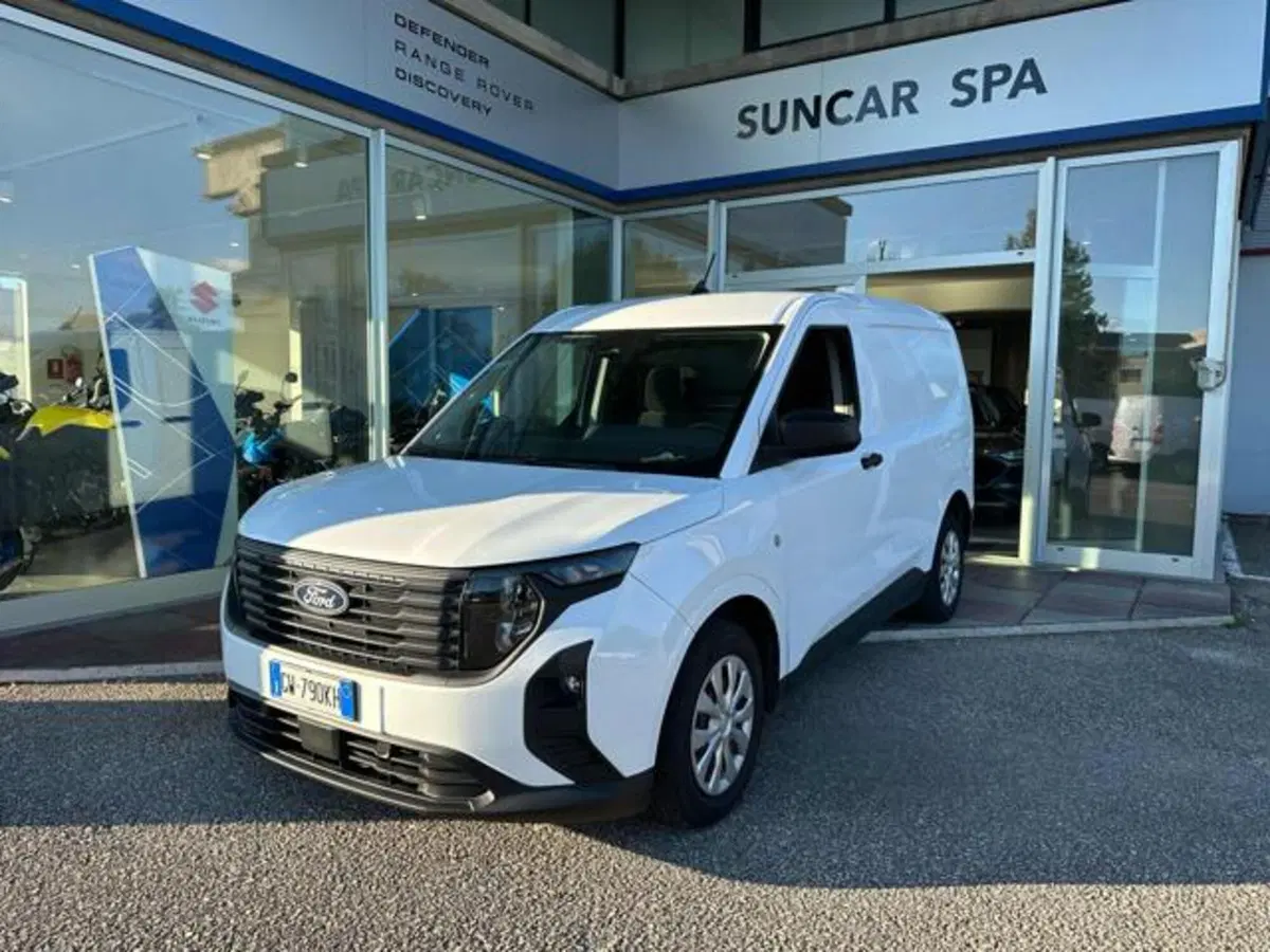 Ford Transit Courier Furgone usata a Lucca