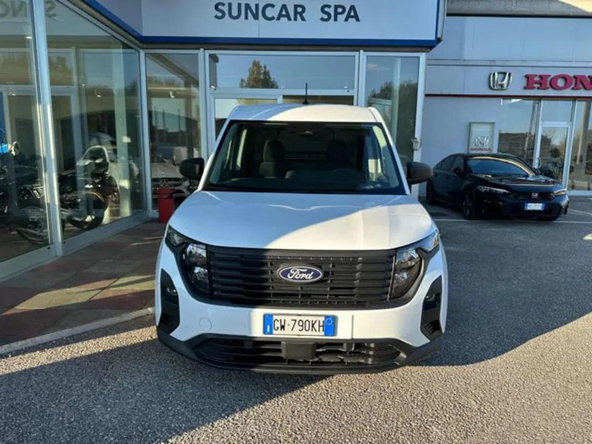 Ford Transit Courier Furgone usata a Lucca (2)