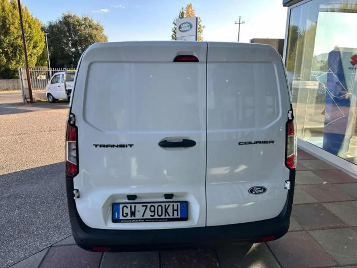 Ford Transit Courier Furgone usata a Lucca (6)