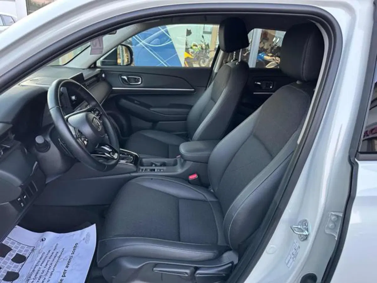 Honda HR-V usata a Lucca (8)