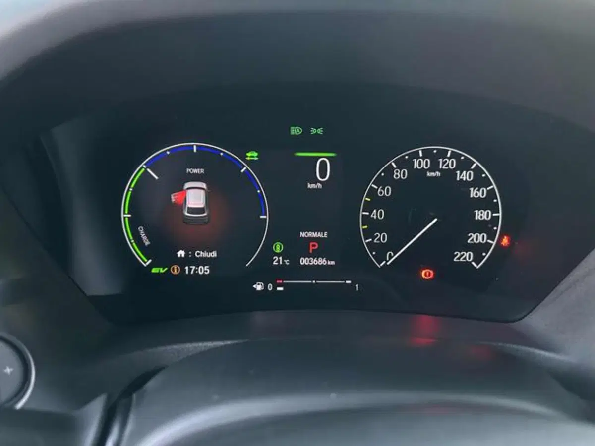 Honda HR-V usata a Lucca (9)