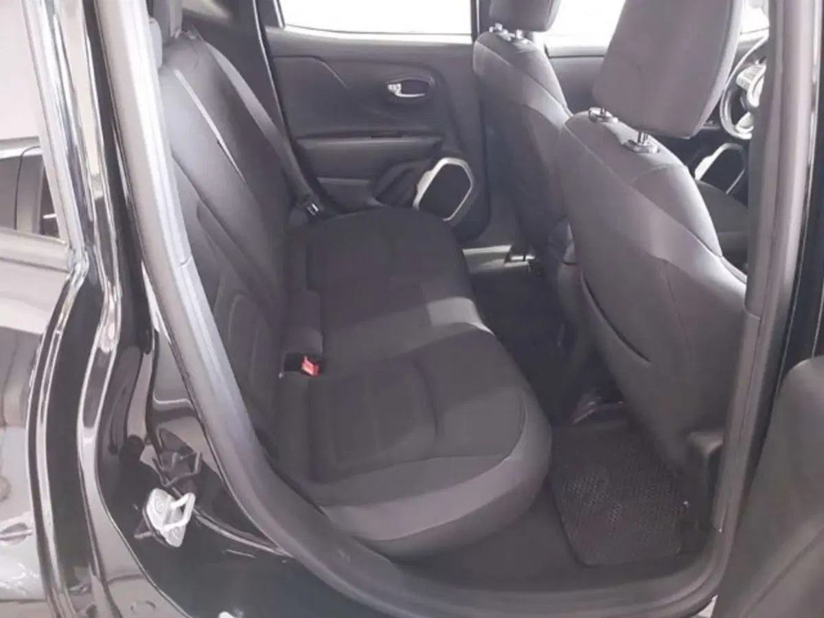 Jeep Renegade usata a Firenze (11)