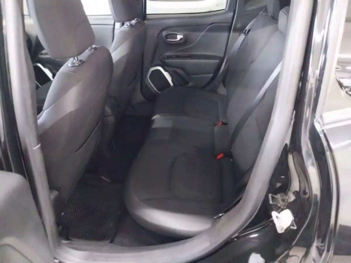 Jeep Renegade usata a Firenze (8)