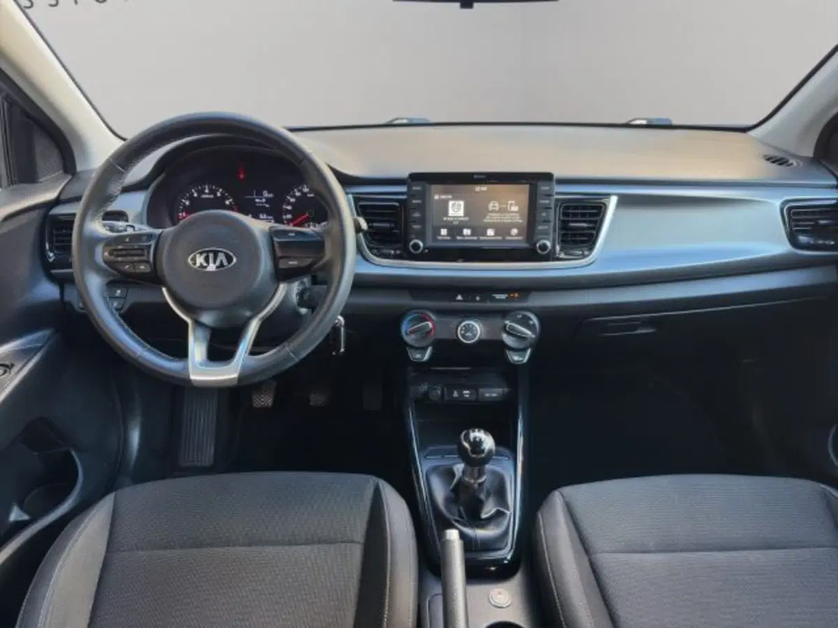 Kia Rio usata a Perugia (11)
