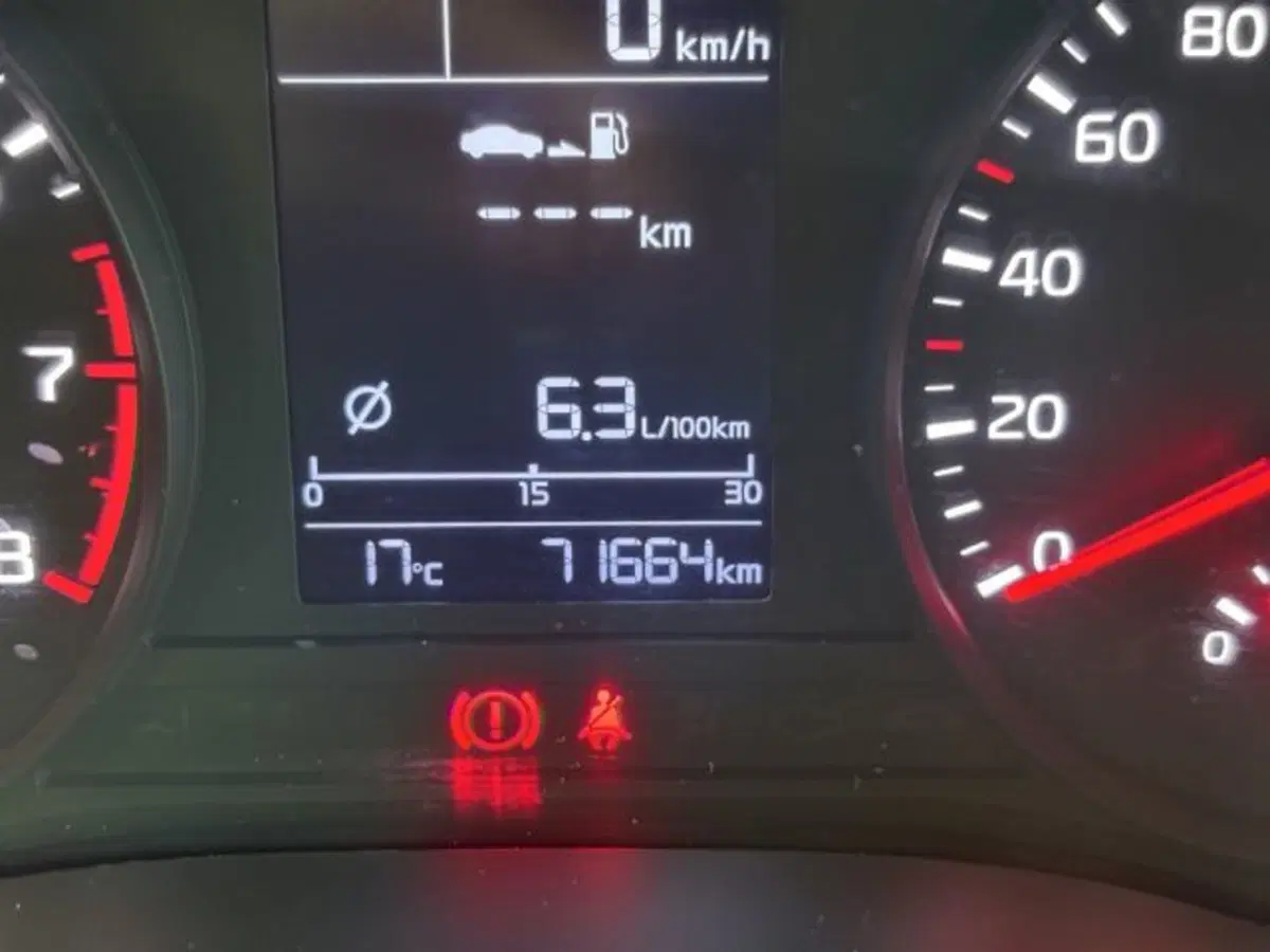 Kia Rio usata a Perugia (14)
