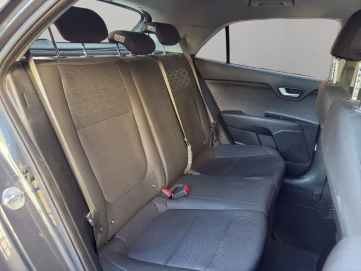 Kia Rio usata a Perugia (20)