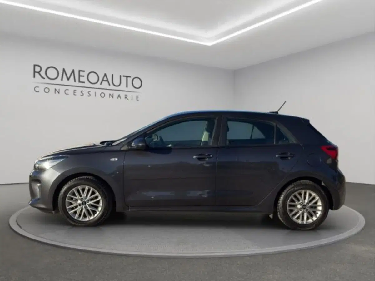 Kia Rio usata a Perugia (3)