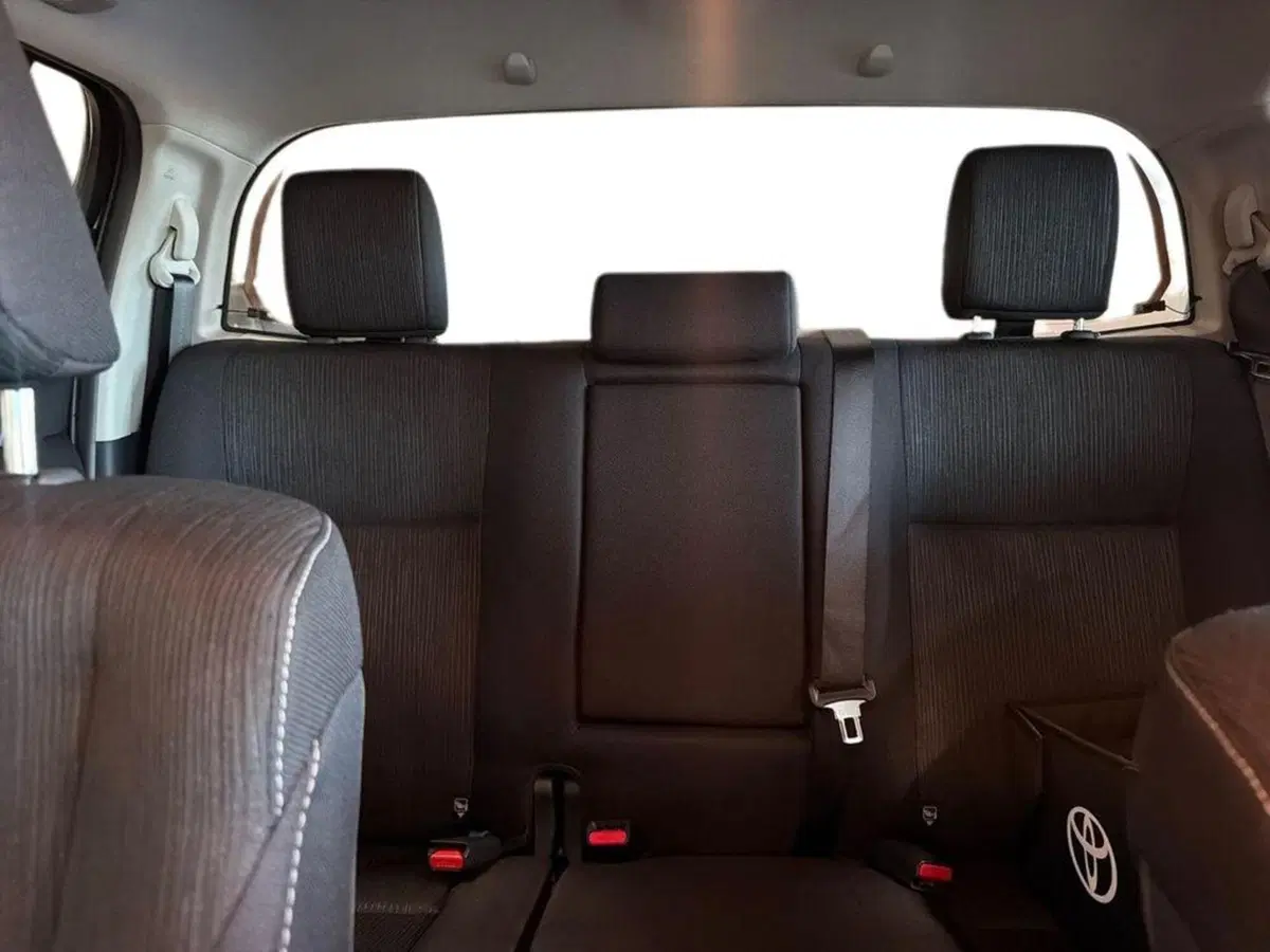 Toyota Hilux usata a Vicenza (11)