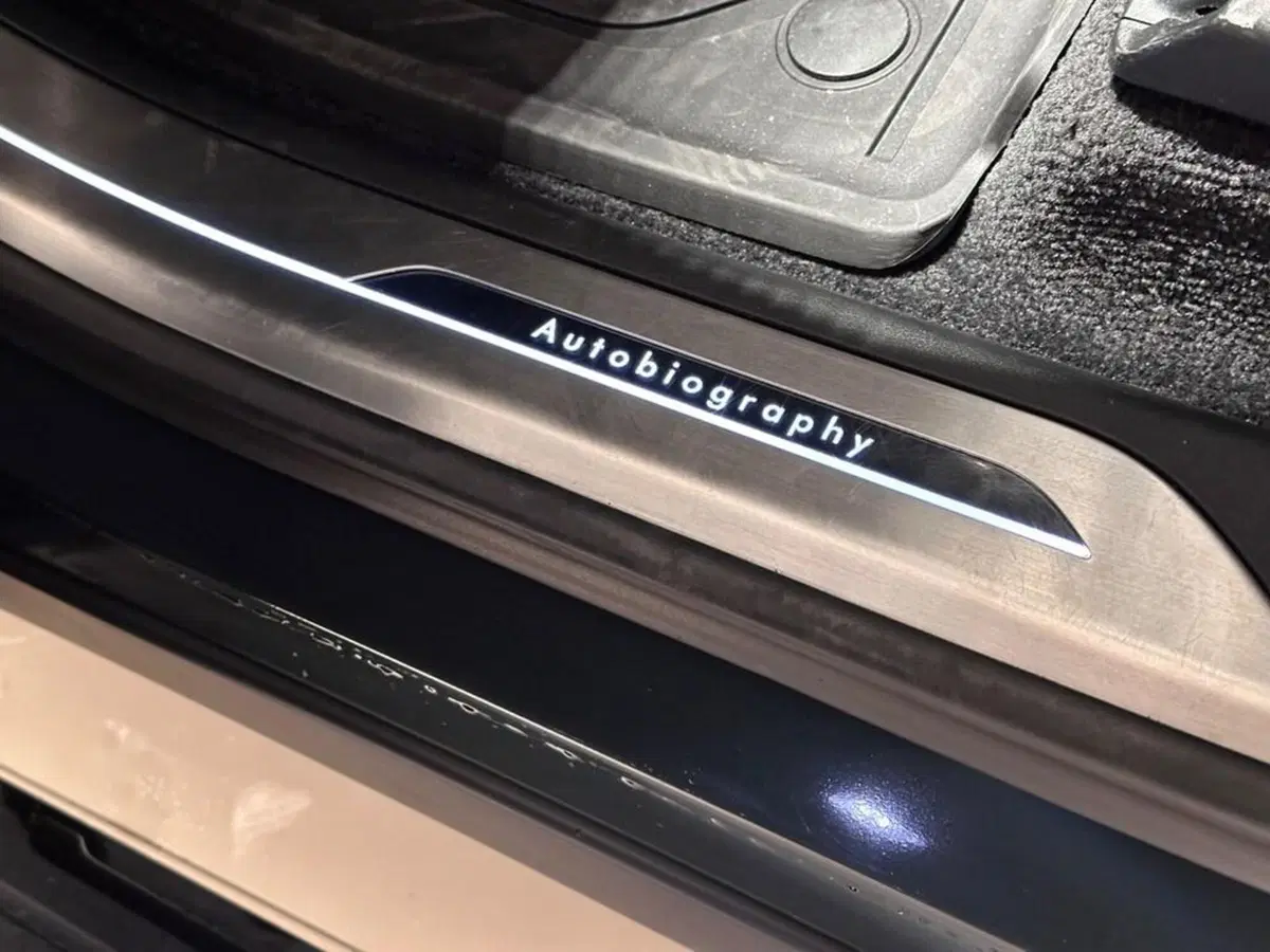Land Rover Range Rover usata a Varese (14)