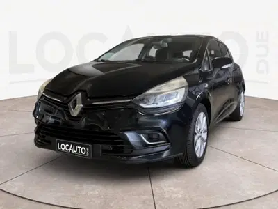 Renault Clio dCi 8V 90CV EDC Start&Stop 5 porte Energy Intens del 2016 usata a Torino