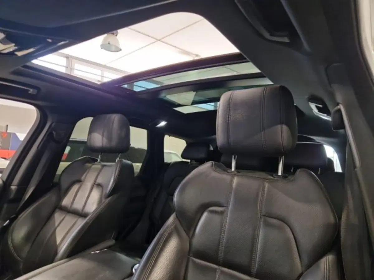 Land Rover Range Rover Sport usata a Livorno (11)