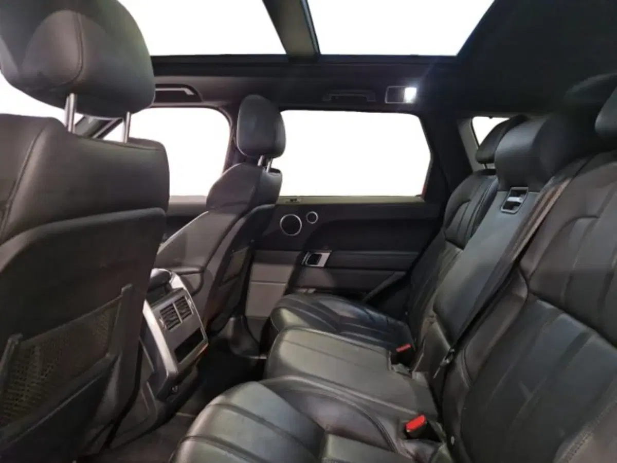 Land Rover Range Rover Sport usata a Livorno (15)