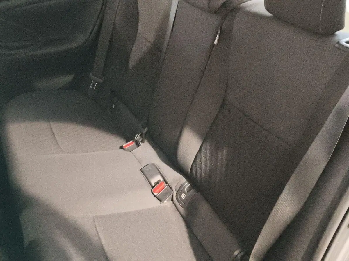 Toyota Yaris usata a Genova (11)
