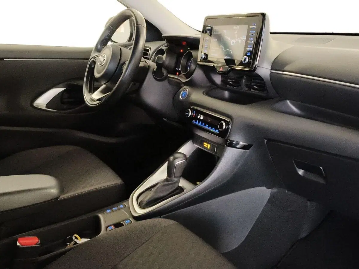 Toyota Yaris usata a Genova (16)
