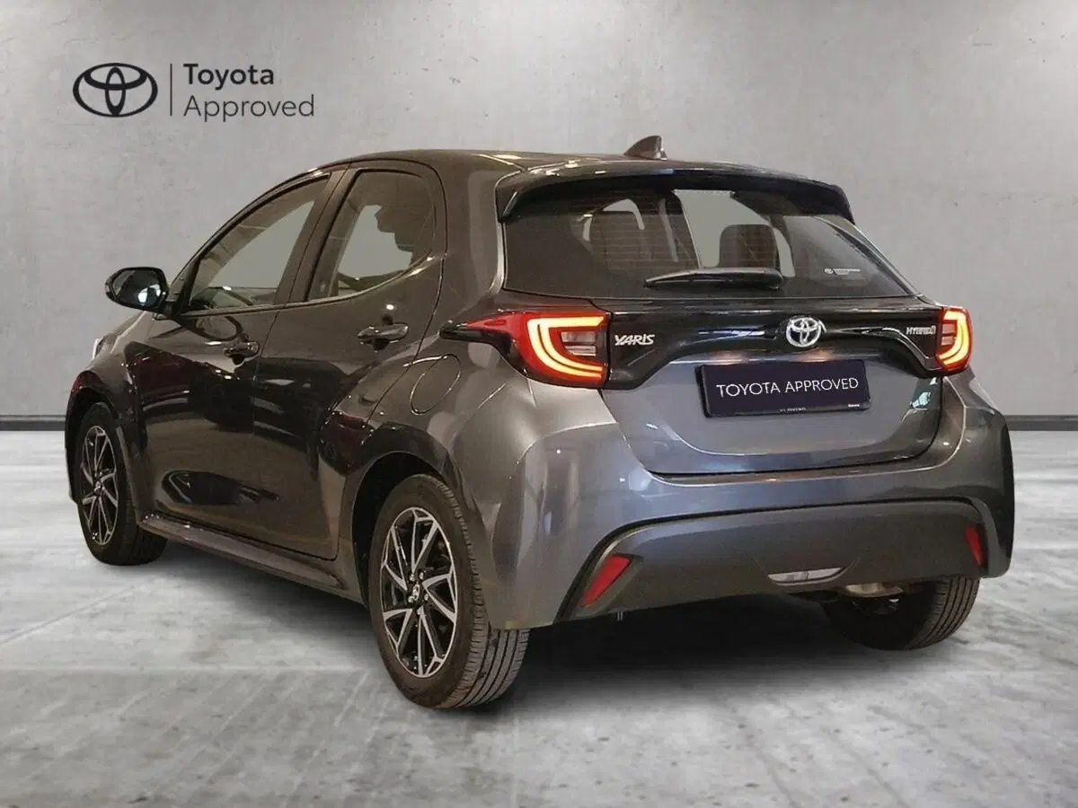 Toyota Yaris usata a Genova (5)