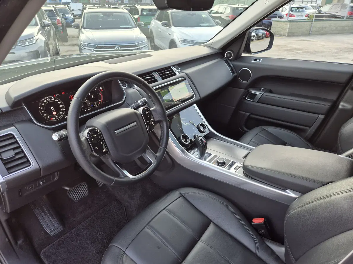 Land Rover Range Rover Sport usata a Genova (6)