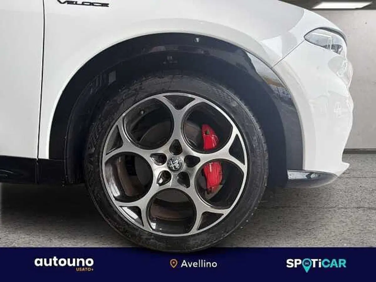 Alfa Romeo Tonale usata a Napoli (18)
