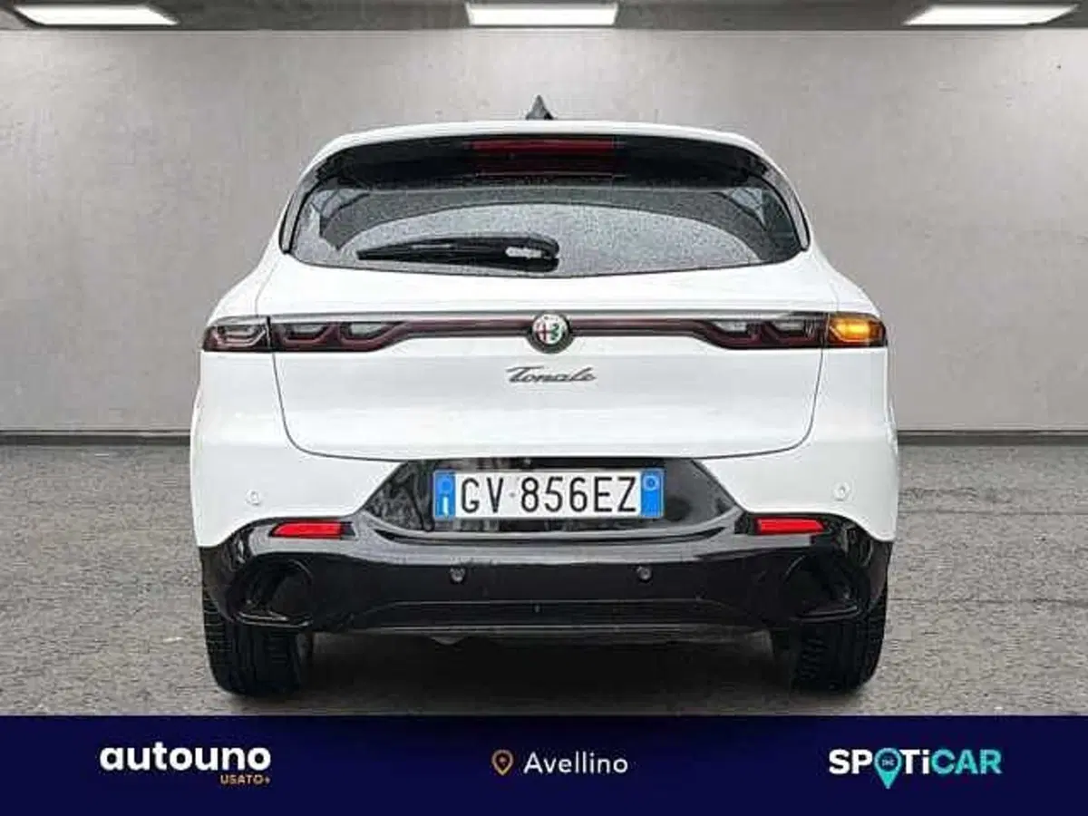 Alfa Romeo Tonale usata a Napoli (4)