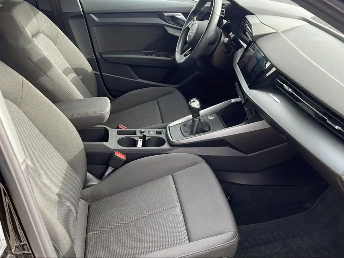 Audi A3 Sportback usata a Livorno (13)