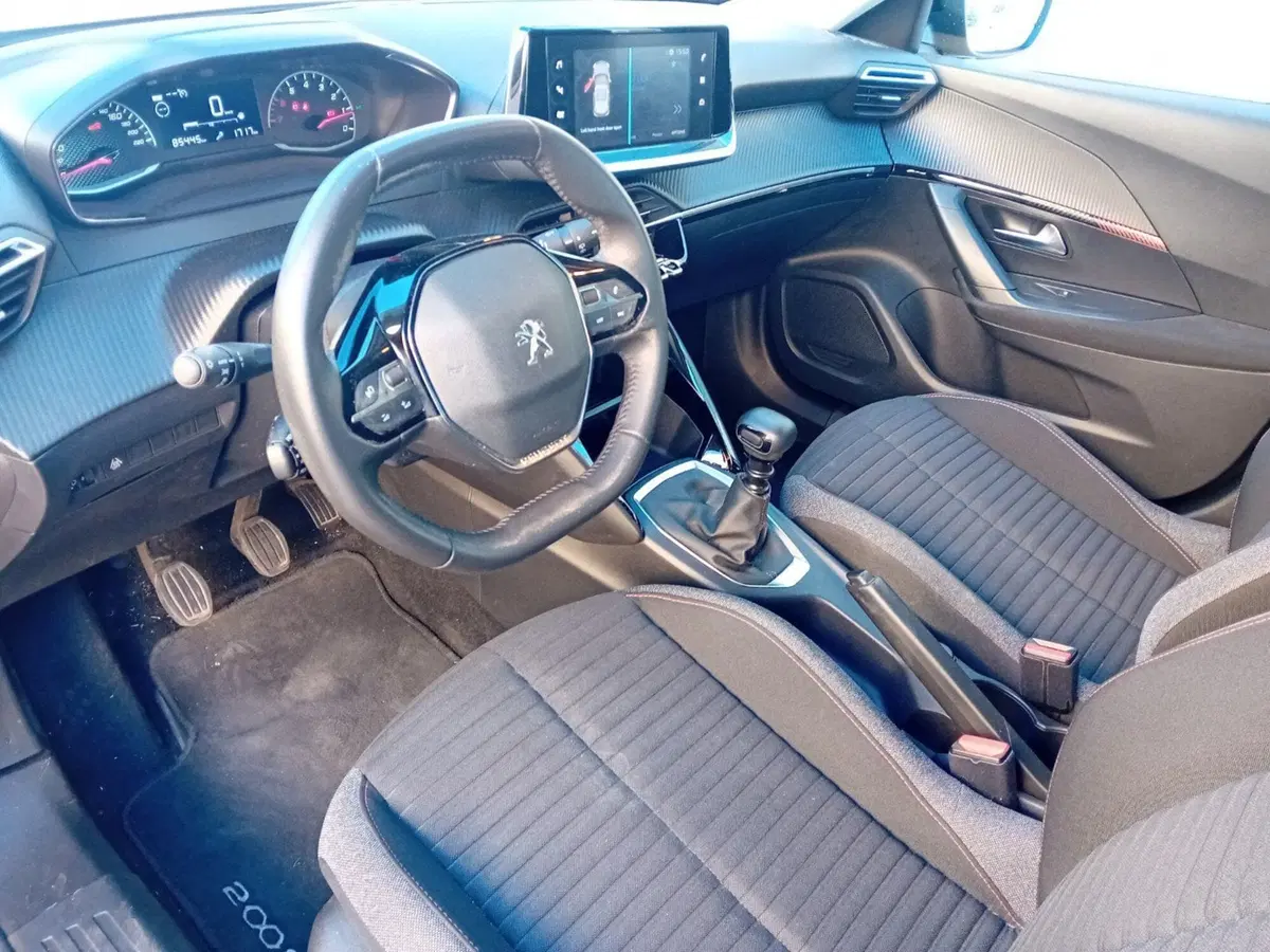 Peugeot 2008 usata a Pordenone (11)