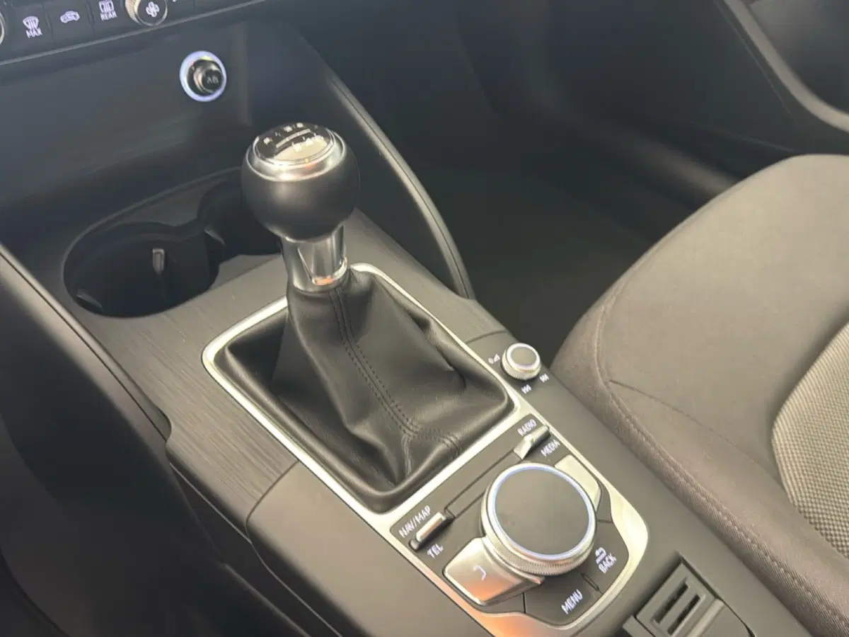 Audi A3 Sportback usata a Caserta (12)