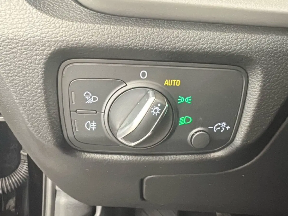 Audi A3 Sportback usata a Caserta (18)