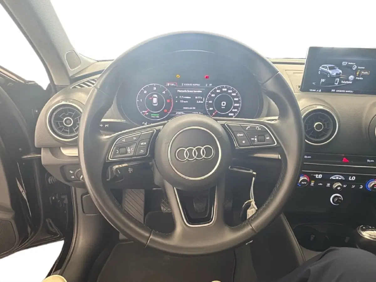 Audi A3 Sportback usata a Caserta (6)