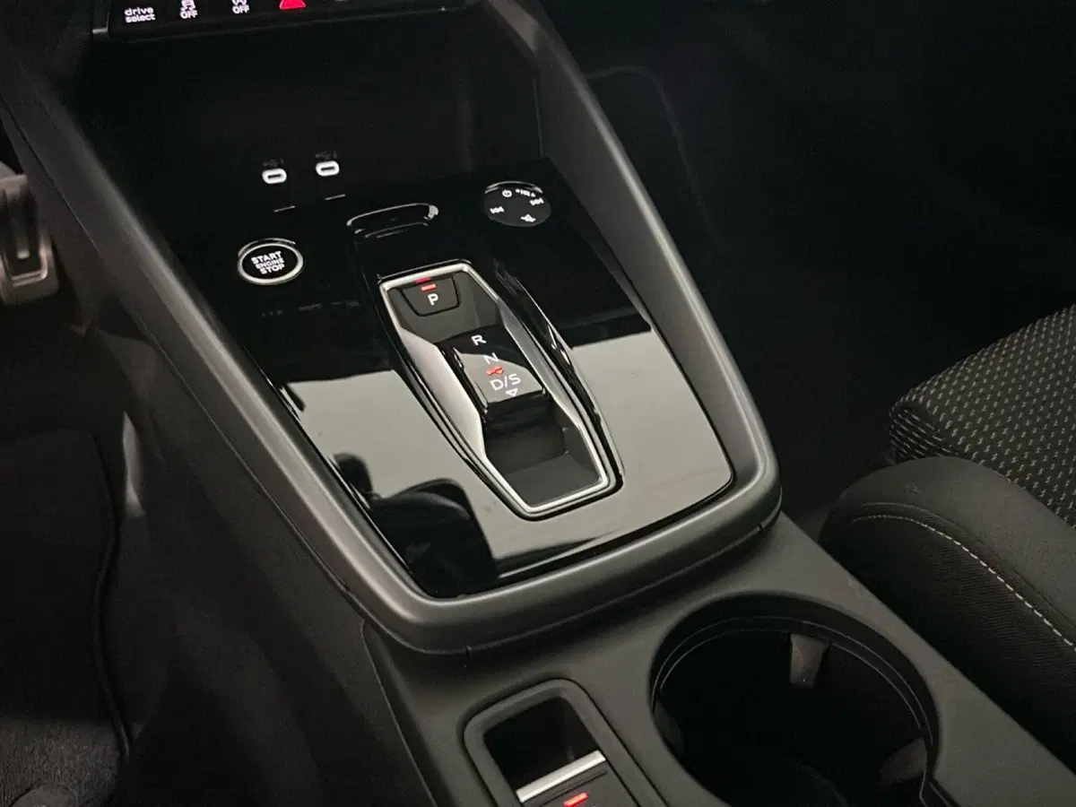 Audi A3 Sportback usata a Napoli (16)