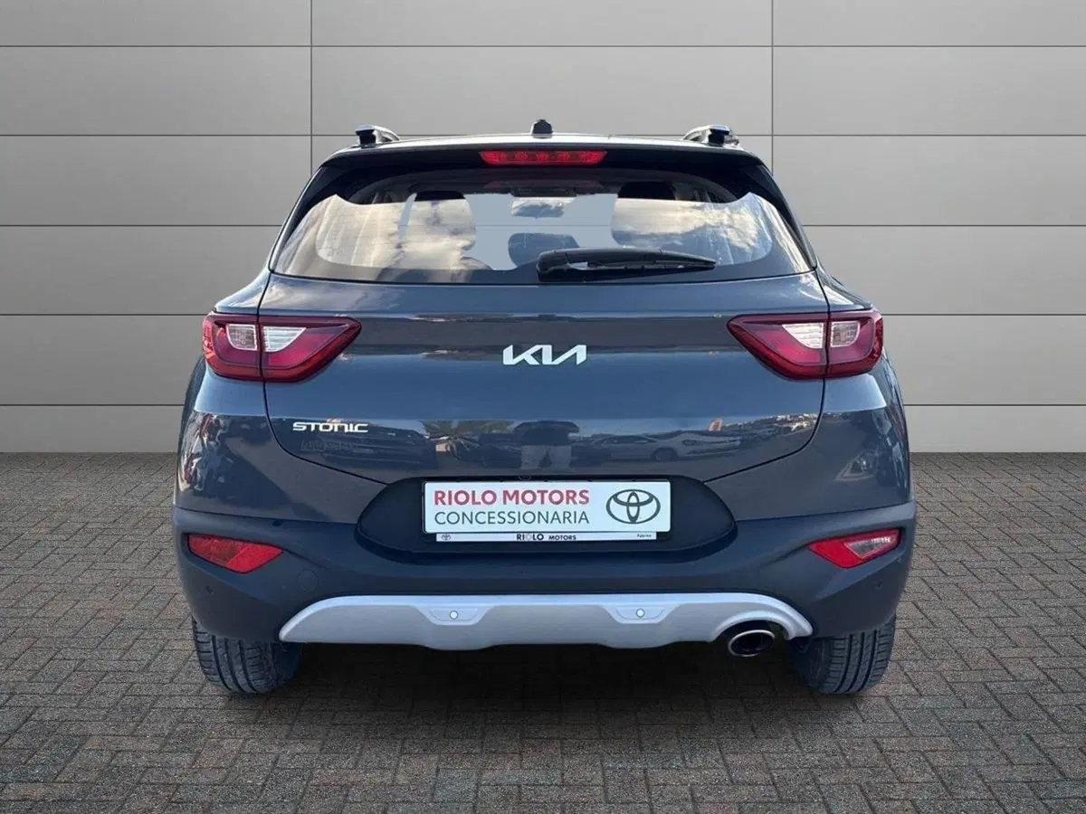 Kia Stonic usata a Palermo (11)