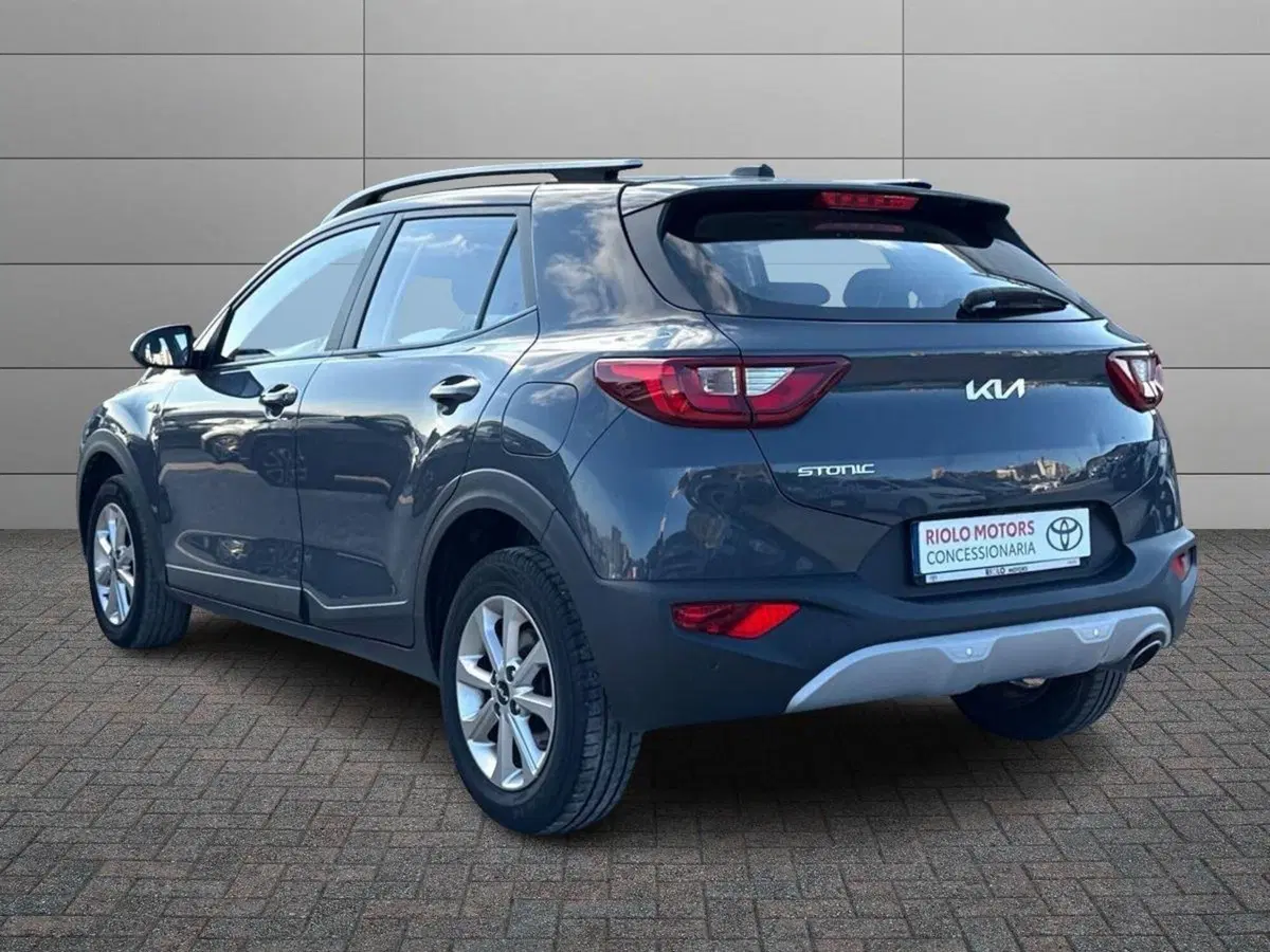 Kia Stonic usata a Palermo (4)