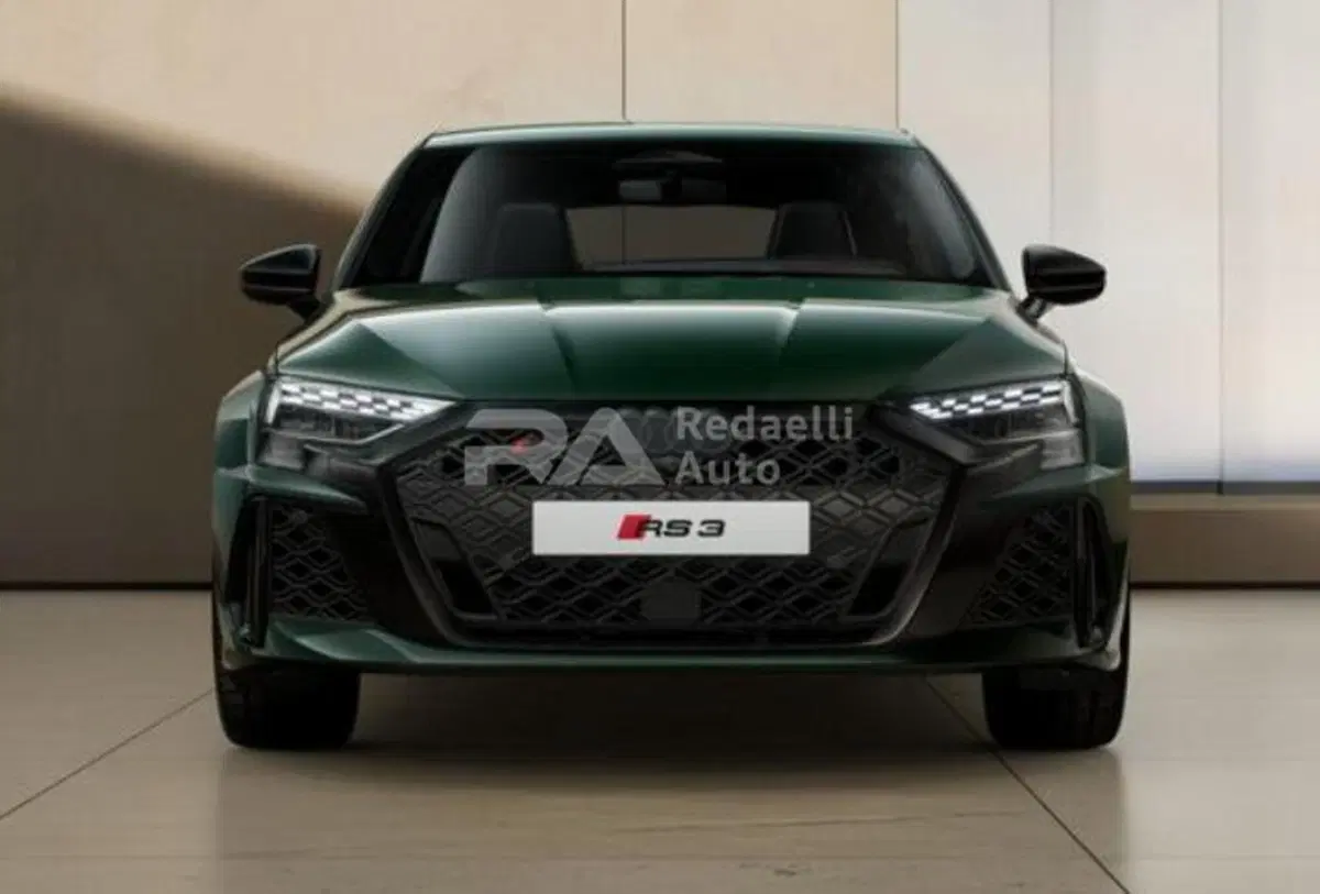 Audi RS 3 Sportback nuova a Lecco (2)