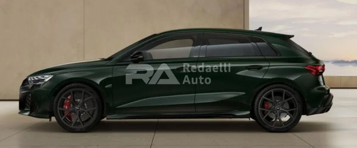 Audi RS 3 Sportback nuova a Lecco (3)