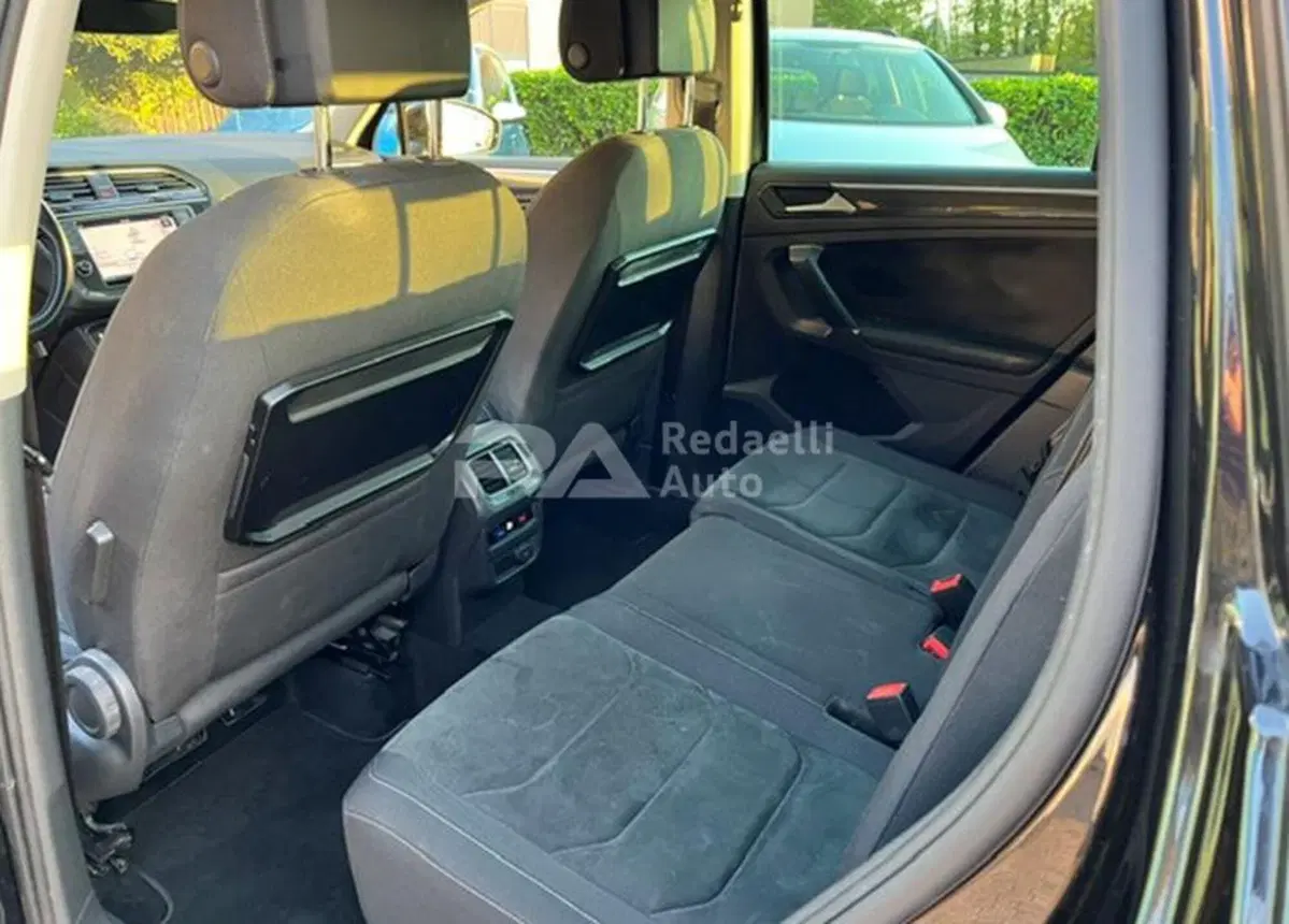 Volkswagen Tiguan usata a Lecco (7)
