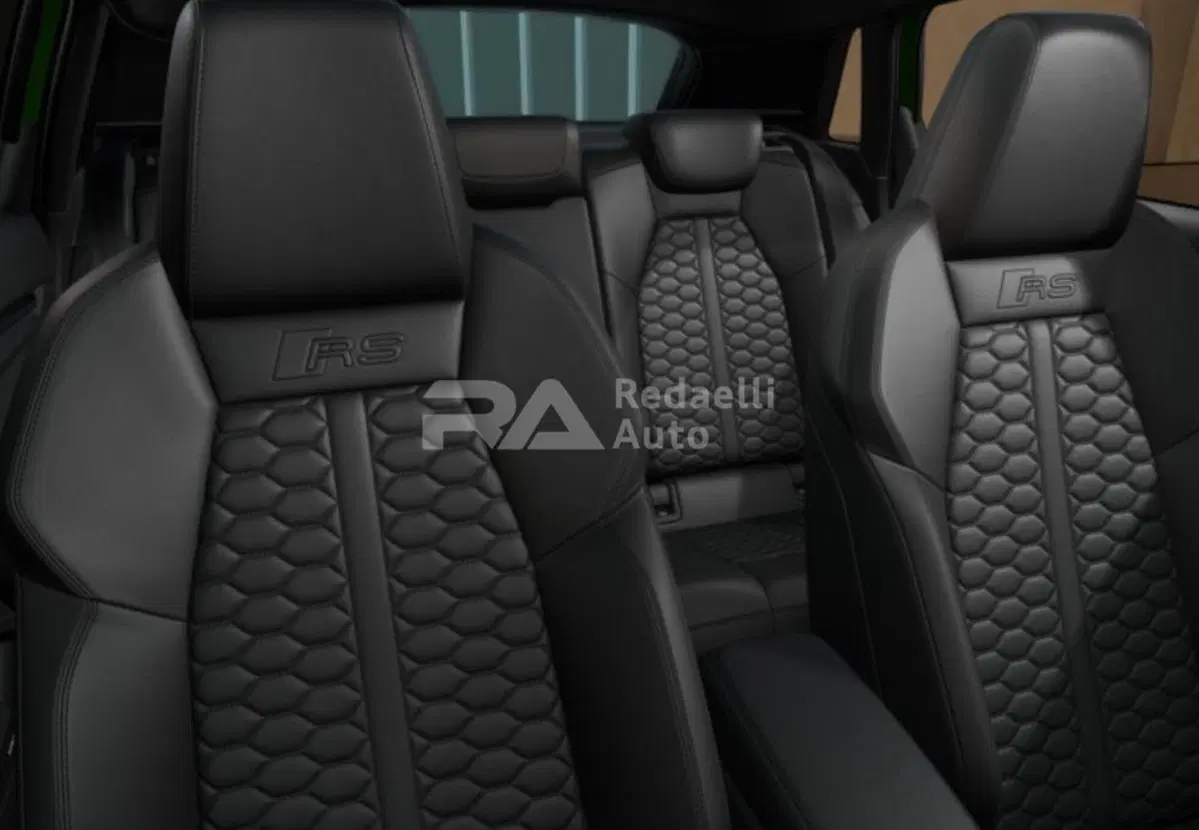 Audi RS 3 Sportback nuova a Lecco (6)