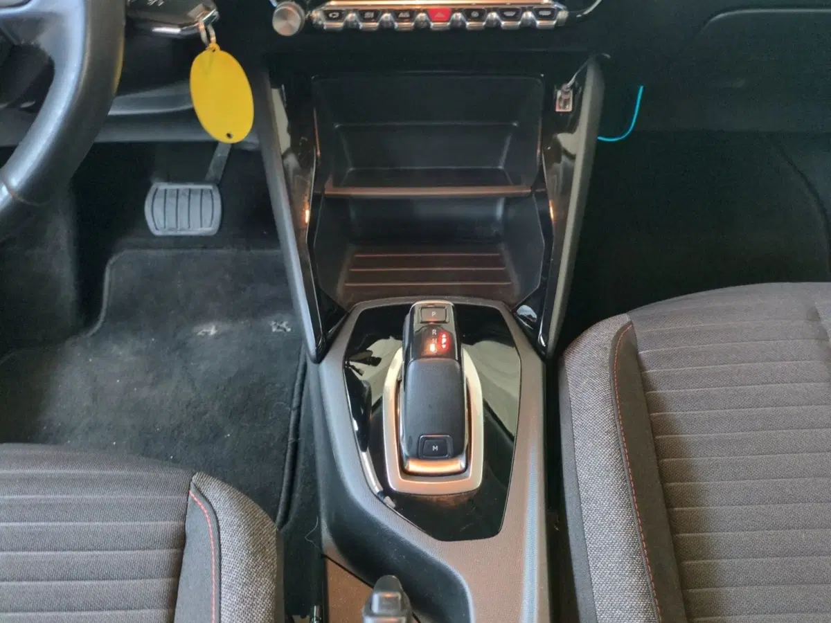 Peugeot 2008 usata a Agrigento (11)