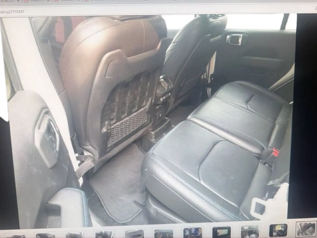 Jeep Wrangler Unlimited usata a Palermo (9)