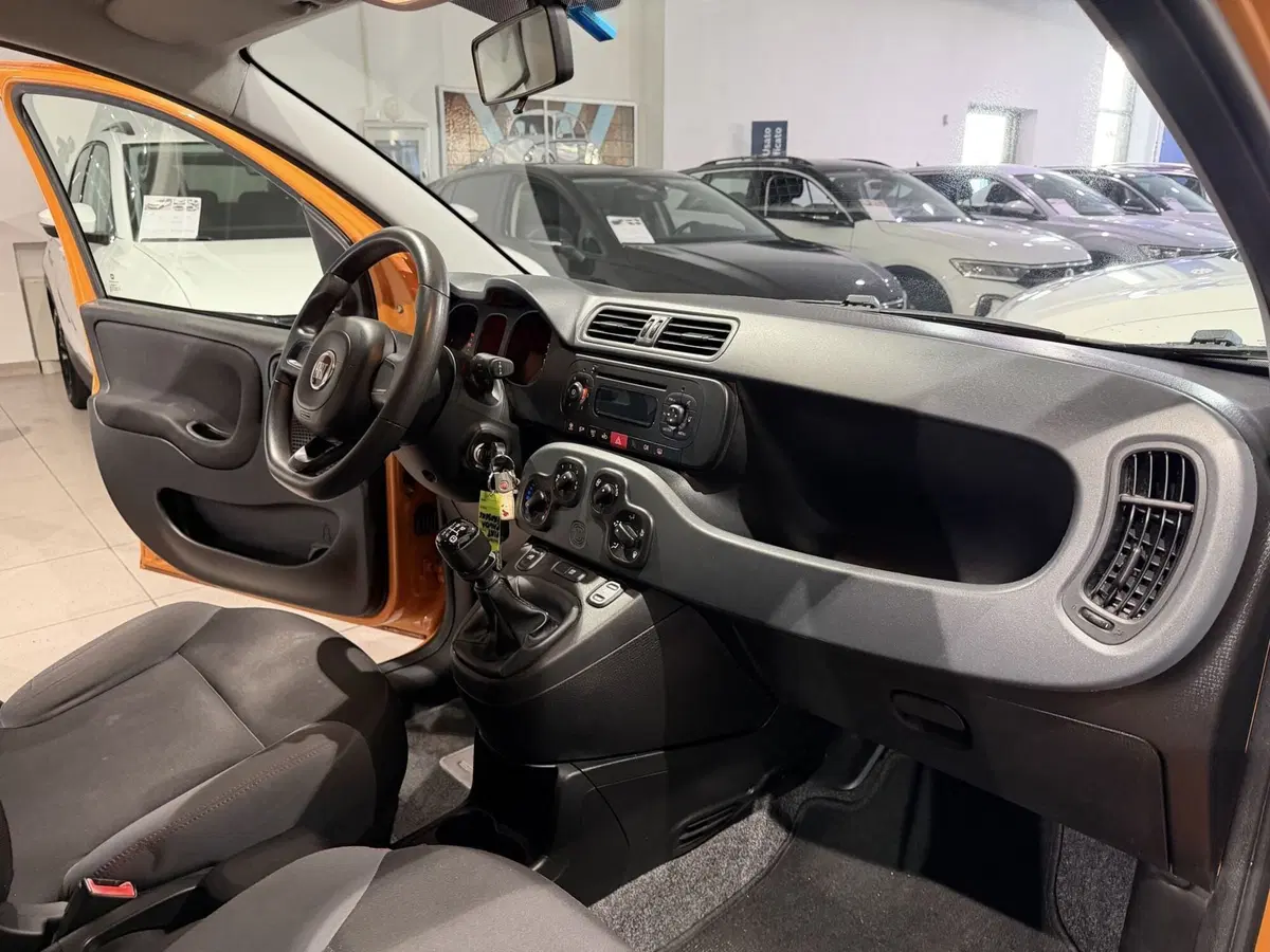 Fiat Panda usata a Genova (10)