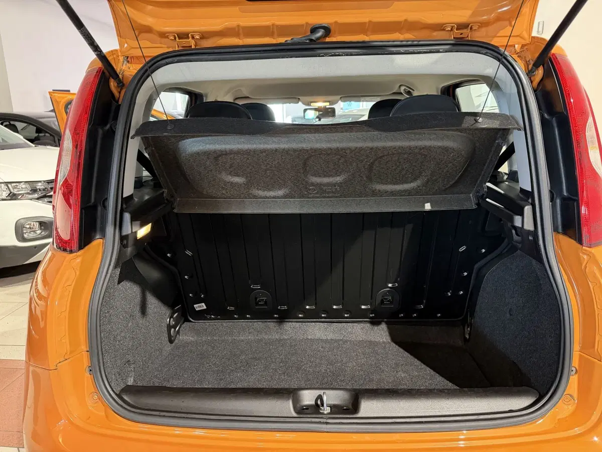 Fiat Panda usata a Genova (9)