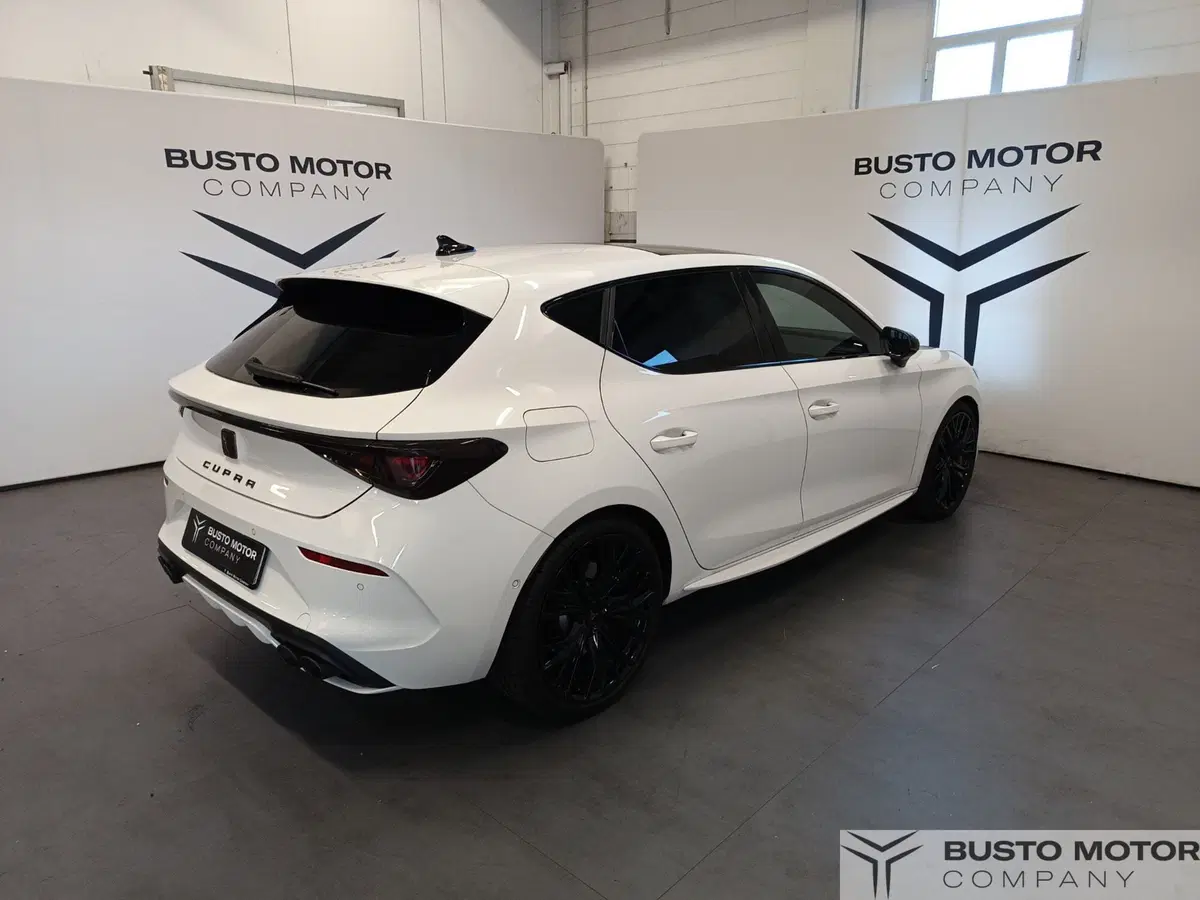 Cupra Leon usata a Varese (4)