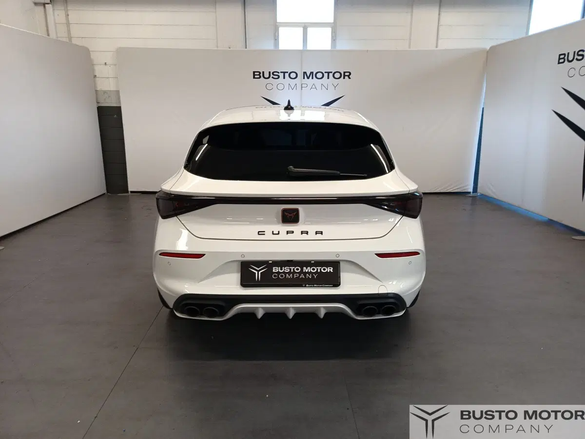 Cupra Leon usata a Varese (5)
