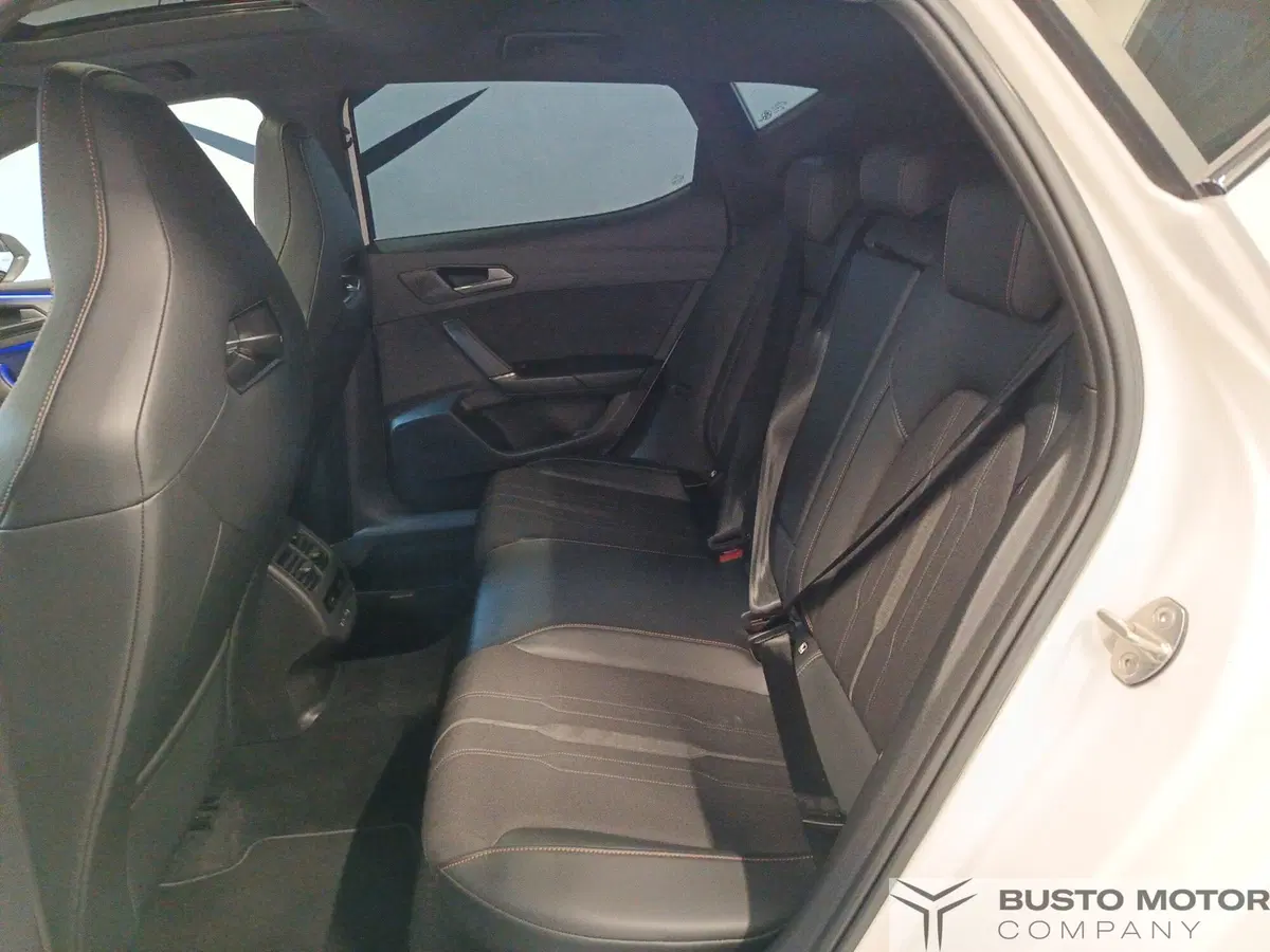 Cupra Leon usata a Varese (9)